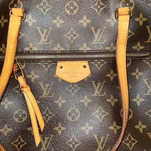 Louis Vuitton purse…message me for more details!